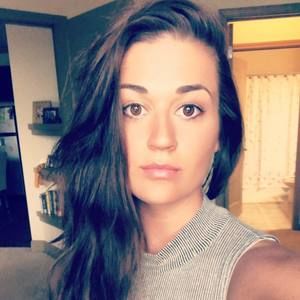 Meet your Posher, Jenna